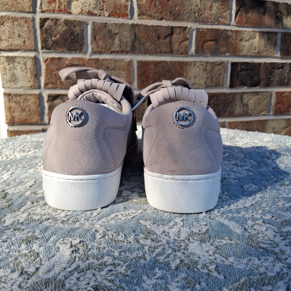 NEW MICHAEL Michael Kors Keaton Kiltie Sneakers Sz.6 Boho Casual Fringe - Picture 5 of 14